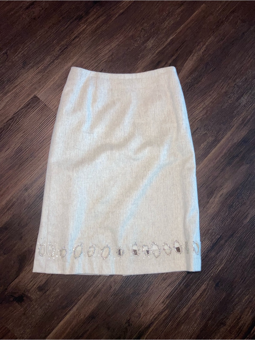 Rochas Paris women’s Cream Embellished Pencil Skirt size 8